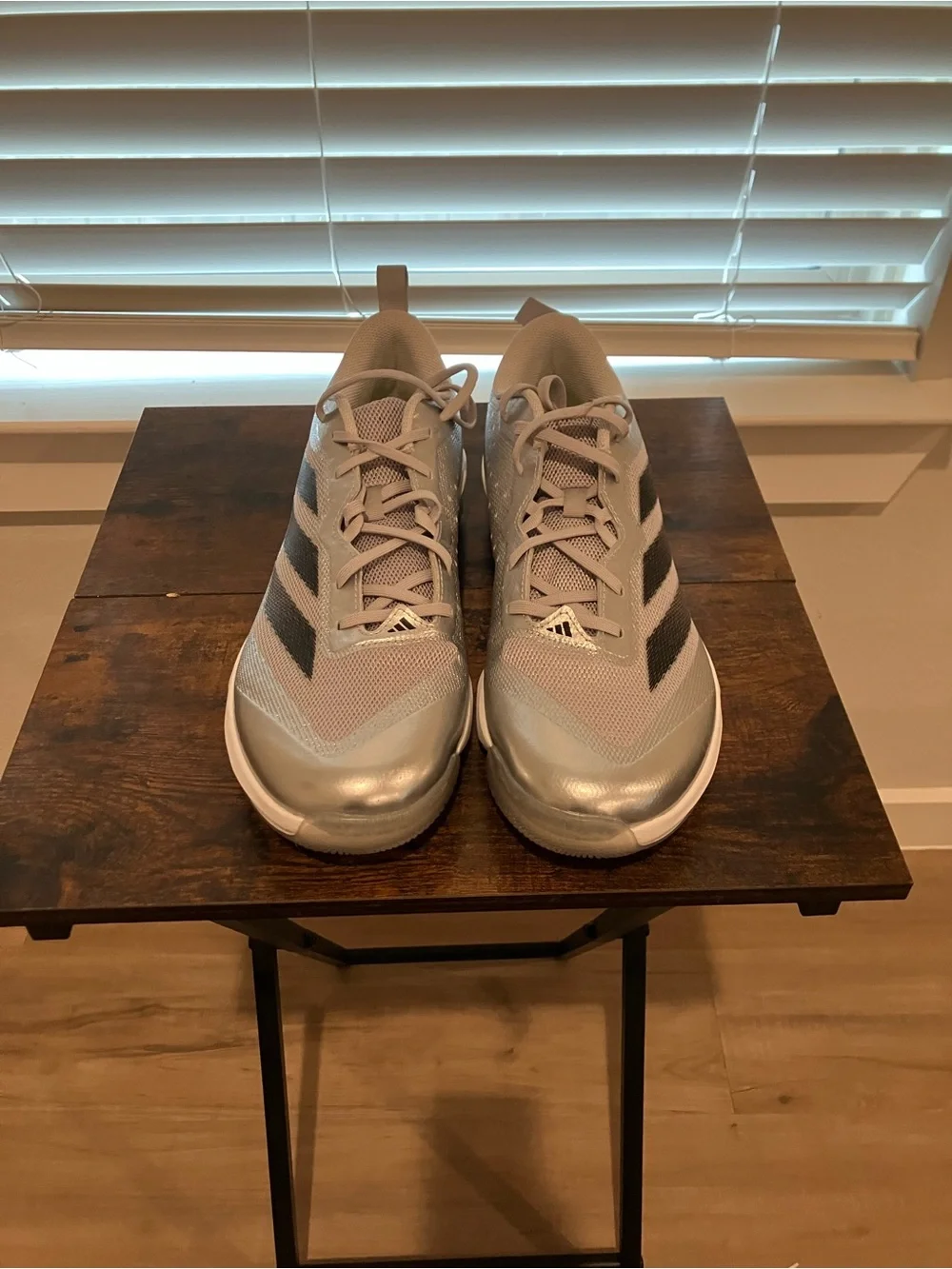 adidas Men's Adizero Instinct Silver/Grey Athletic Training Shoes Sz 12 / 13 Wmn